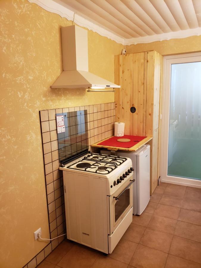 Phoenix Studio Букурещ Екстериор снимка
